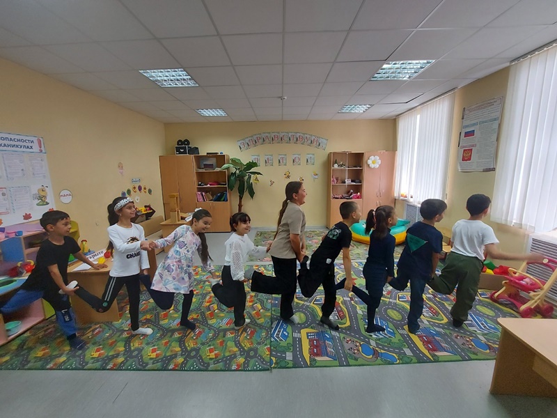 Даёшь молодёжь!.